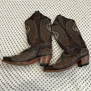 Corral cowboy boots